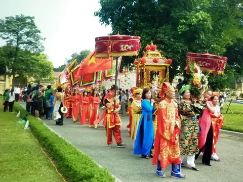 Lễ hội truyền thống làng cổ Bát Tràng: Hành trình khám phá miền di sản và nghệ thuật gốm độc đáo