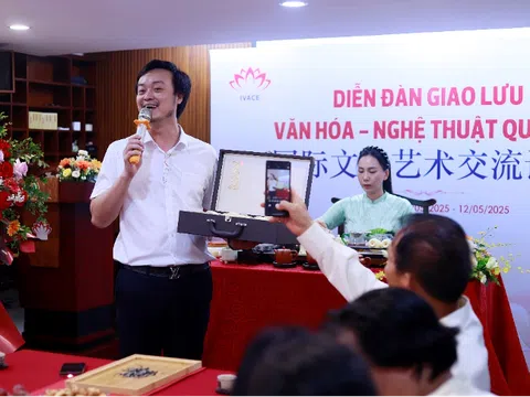 BỘ PHA TRÀ TẢN VIÊN SƠN đã chính thức ra mắt tại Diễn đàn Giao lưu Văn hóa Nghệ thuật Quốc tế 2025