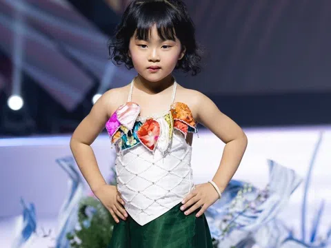 Mẫu nhí Võ Mộc Quế Anh lần đầu xuất hiện tại Summer Season Fashion Show 2